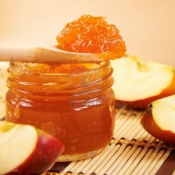 Fruitjam van appels voor de winter in de multivark: fotorecept voor appeltaart