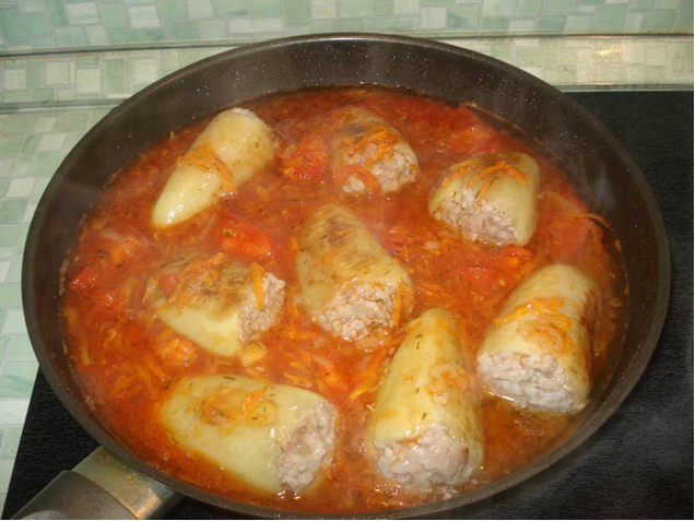 peper gevuld met stoofpot