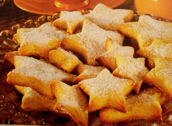Recepten van koekjes uit margarine: met een foto, door een vleesmolen, zonder eieren of met zure room