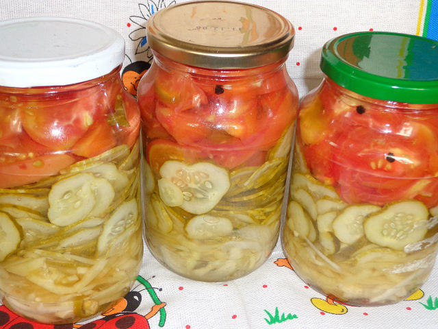 Komkommersalade voor de winter