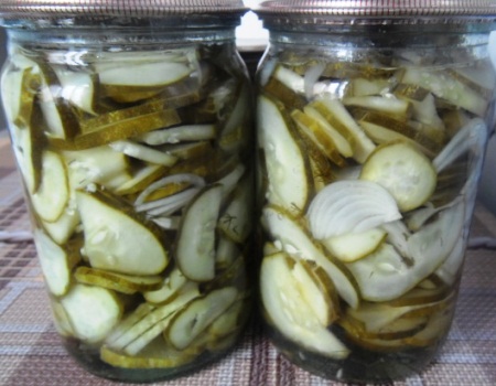 Komkommersalade voor de winter