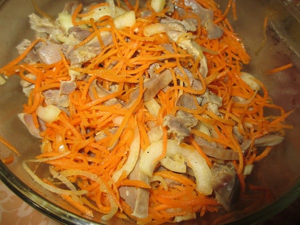 Salade van kippenmagen