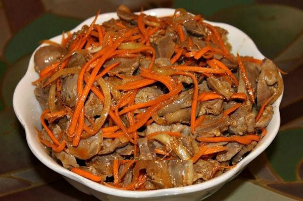 Salade van kippenmagen