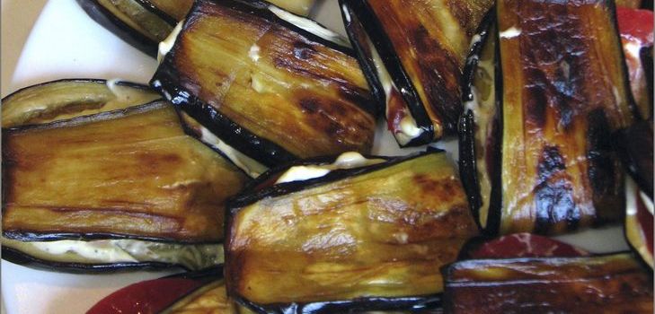 Teschin-tong van aubergine