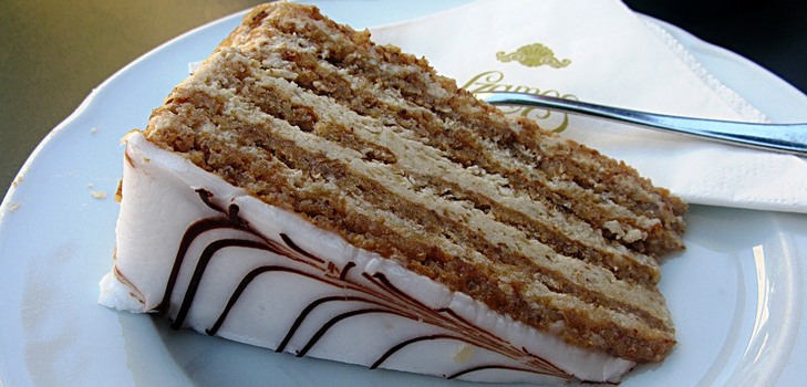 Cake voor het nieuwe jaar: cake van esterhazy, recept met foto