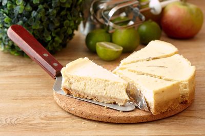 Een heerlijk recept voor een cake met curry in een multivarquet is een uitstekend dessert voor het hele gezin.