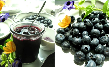 Blauwe bosbessenjam in de multivark voor de winter