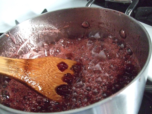 Recepten van jam uit kruisbessen
