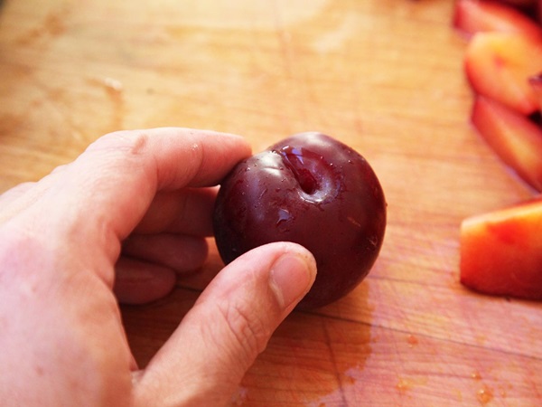 Hoe jam te maken van een pruim met een steen en ontpit - eenvoudige recepten