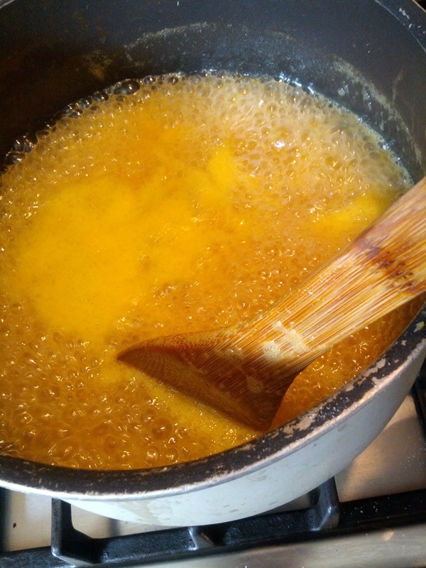 Hoe jam te maken van een pruim met een steen en ontpit - eenvoudige recepten