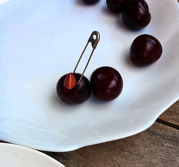 Kers voor de winter - recepten - confituur met pitjes en pitjes, vijf minuten, jam, gelei zonder gelatine, kersencompote