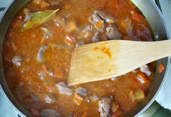 Heerlijk recept: vleesstoofpot in Italiaanse stijl