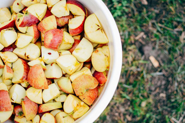 Hoe je appelsap voor de winter kunt bereiden