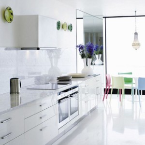 Kleur in het interieur van de keuken