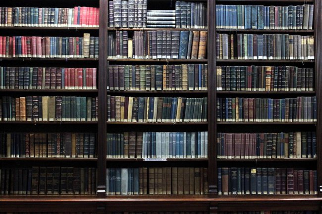 Hoe een boekenplank te maken