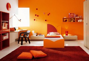 Oranje in het interieur
