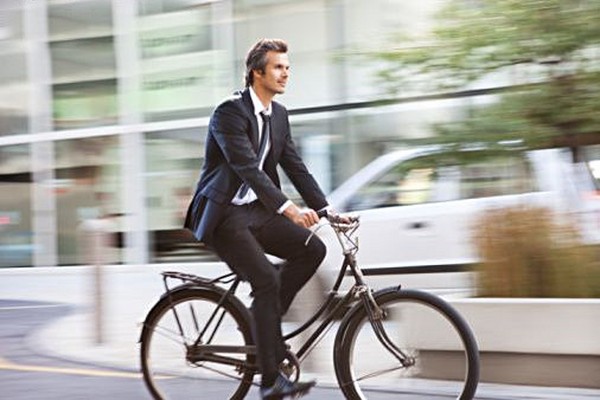Hoe een fiets de kracht van een man beïnvloedt