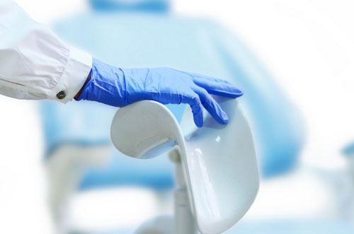 Is het mogelijk om een ​​intra-uterine apparaat voor nullipare vrouwen te plaatsen