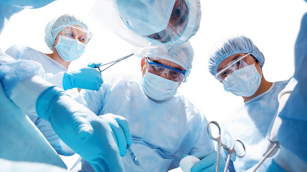 Onbesneden penis: zal de penis groter worden na de operatie, hoe de zorg voor de besneden penis, de voor- en nadelen van de besnijdenis